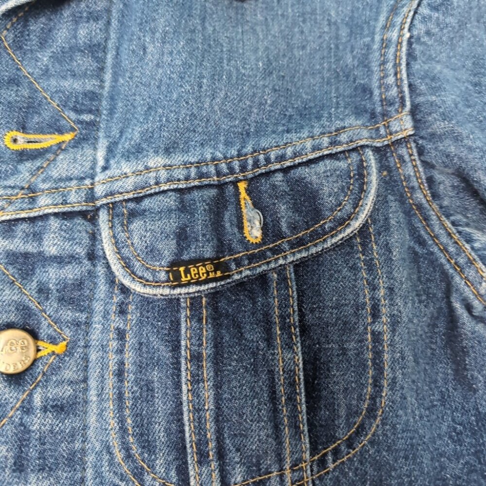 Vintage Lee Riders Made In Canada Denim Jean Jacket Medium To Dark Wash - Picture 7 of 10